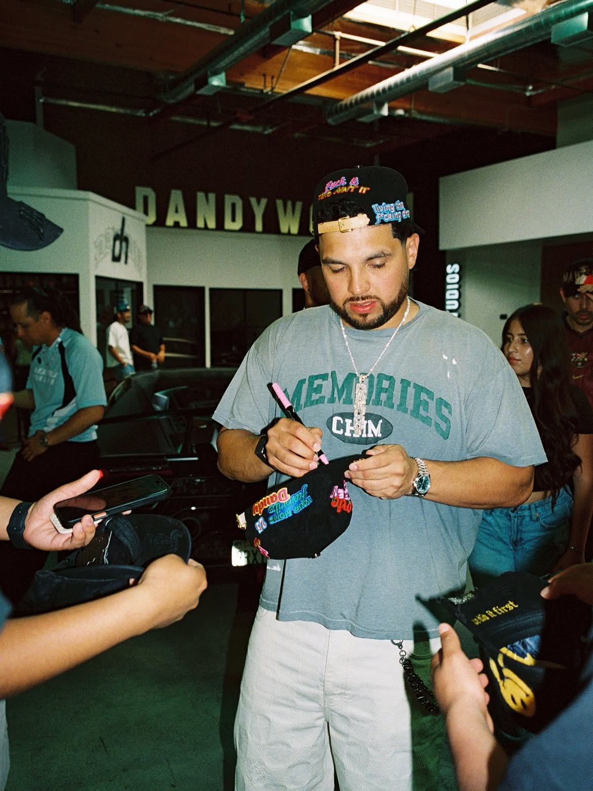 Leonardo Sandoval, fundador de Dandy Hats